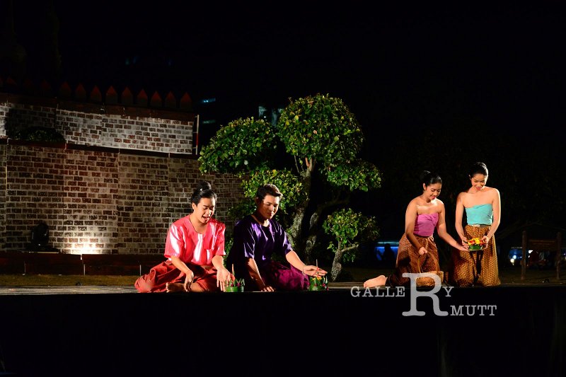 20151125-Loy Kratong_76.JPG